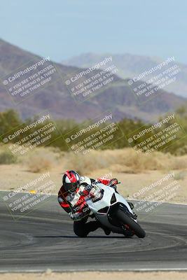 media/Feb-04-2024-SoCal Trackdays (Sun) [[91d6515b1d]]/6-Turn 10 Set 2 (1120am)/